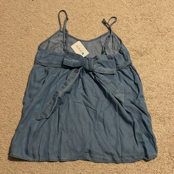 Blue Tank Top with Bow back - Picture 2 of 3